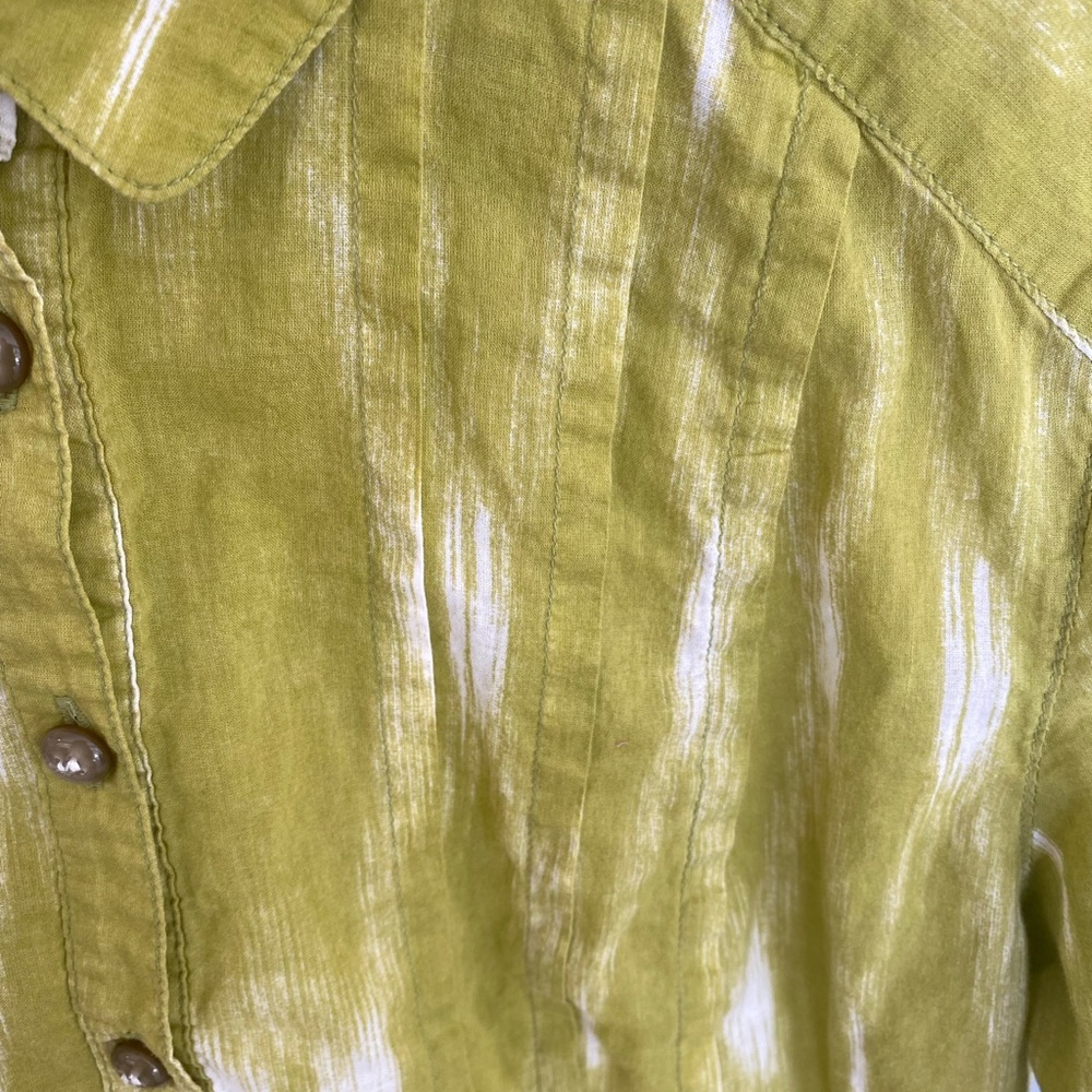 Talbots Chartreuse Avocado Green Button Down Ss M - image 4